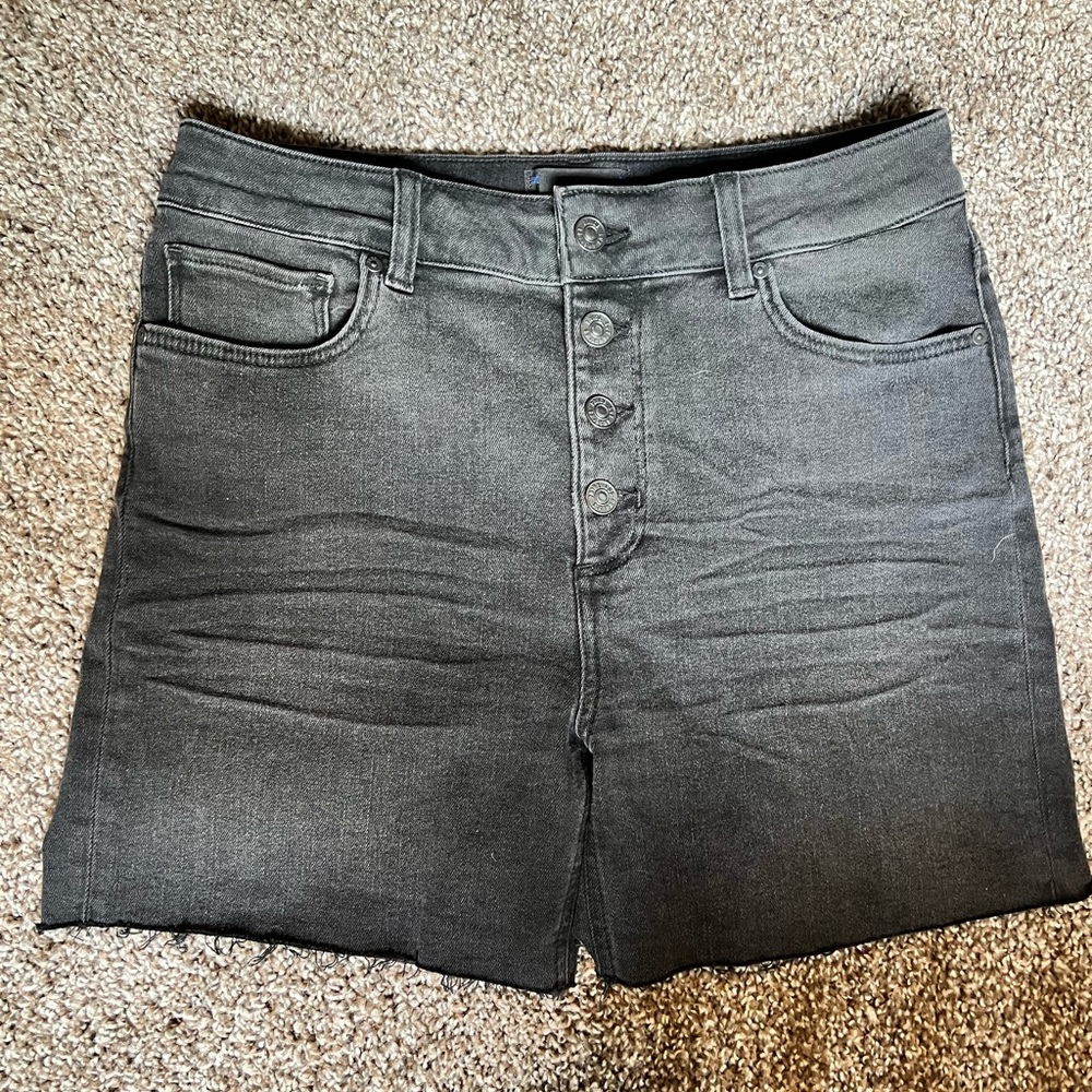 Paige 28 black jean shorts (NWOT)